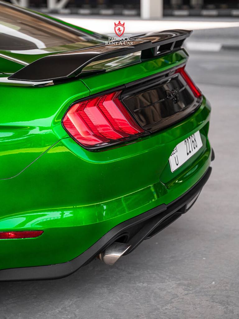 Ford Mustang (Green)